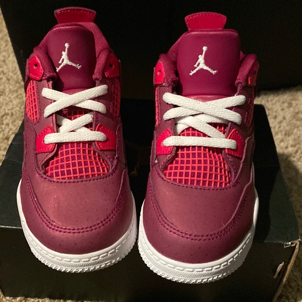 Jordan 4 retro